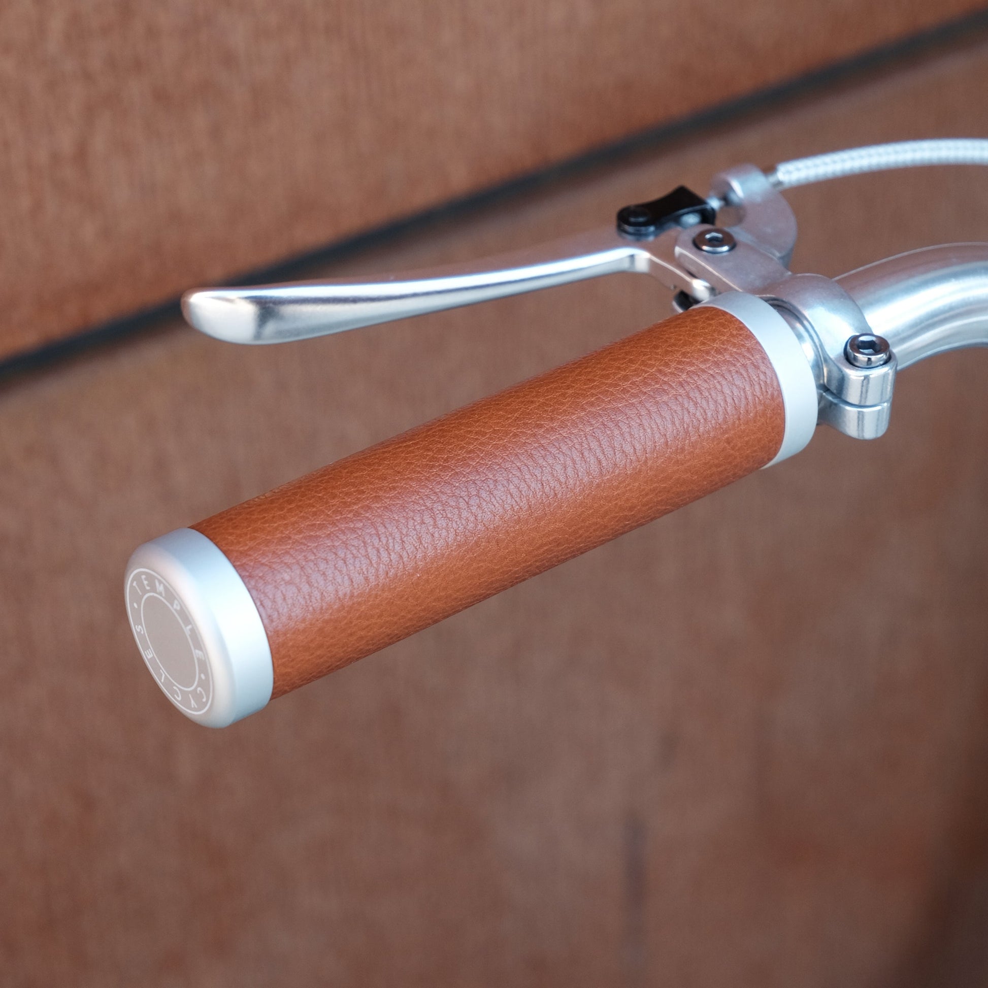 PREMIUM LEATHER GRIPS - Temple Outdoor